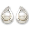 Diamond & Pearl Earrings