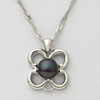 Pearl Flower Necklace
