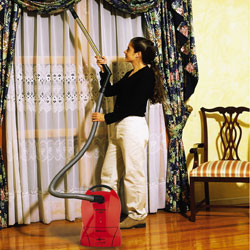 Koblenz Maxima Red Canister Vacuum&nbsp;&nbsp;Model#&nbsp;KC1300R