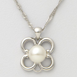 Pearl Flower Necklace Model# JN977