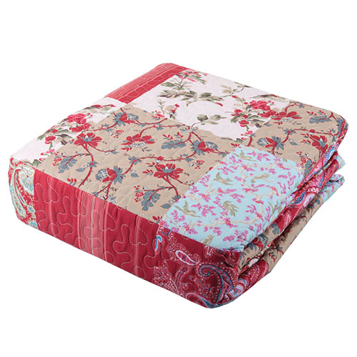 Red Quilt Set