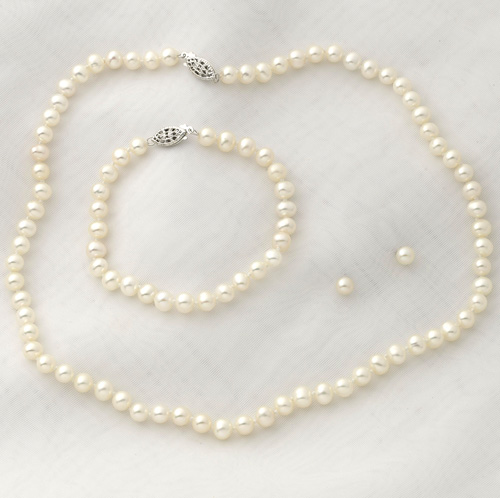 Sterling Silver Pearl Earrings/Bracelet/Necklace